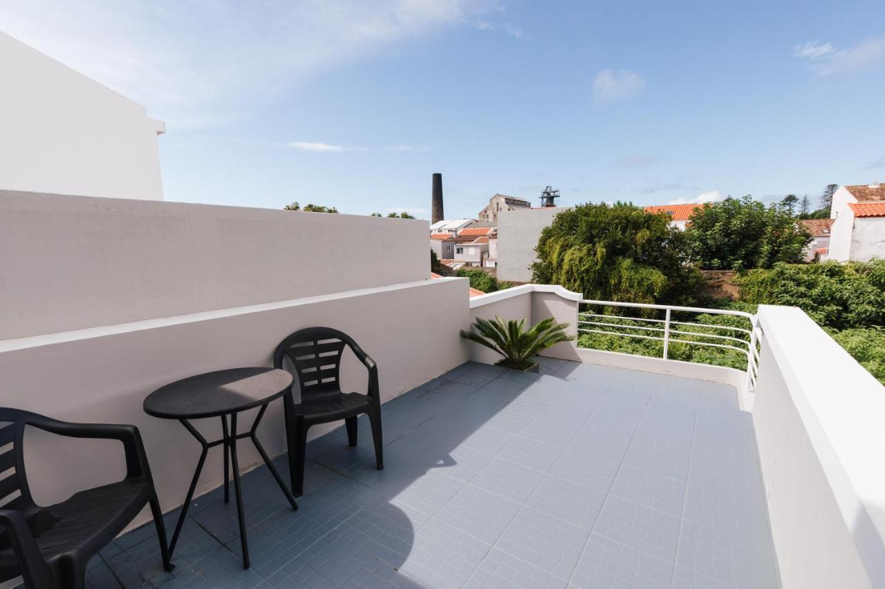 Ponta Delgada City Stone House מראה חיצוני תמונה